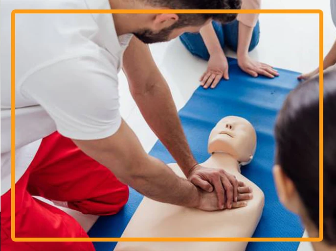 آموزش امدادگر اورژانس(کد168)